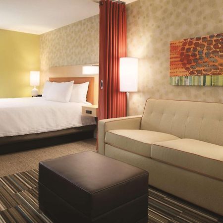 Home2 Suites By Hilton Iowa City Coralville Exterior photo